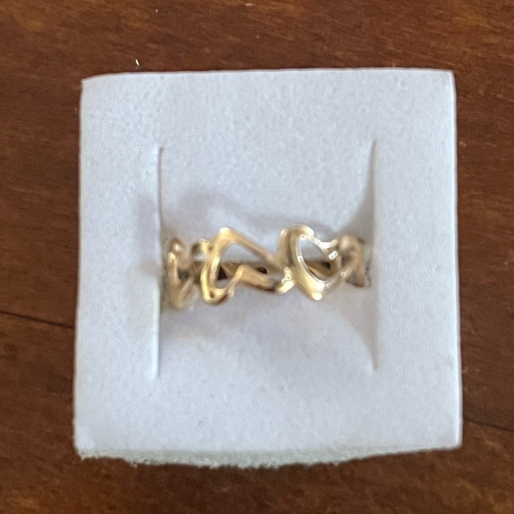 Chic Gold-Tone Heart Ring